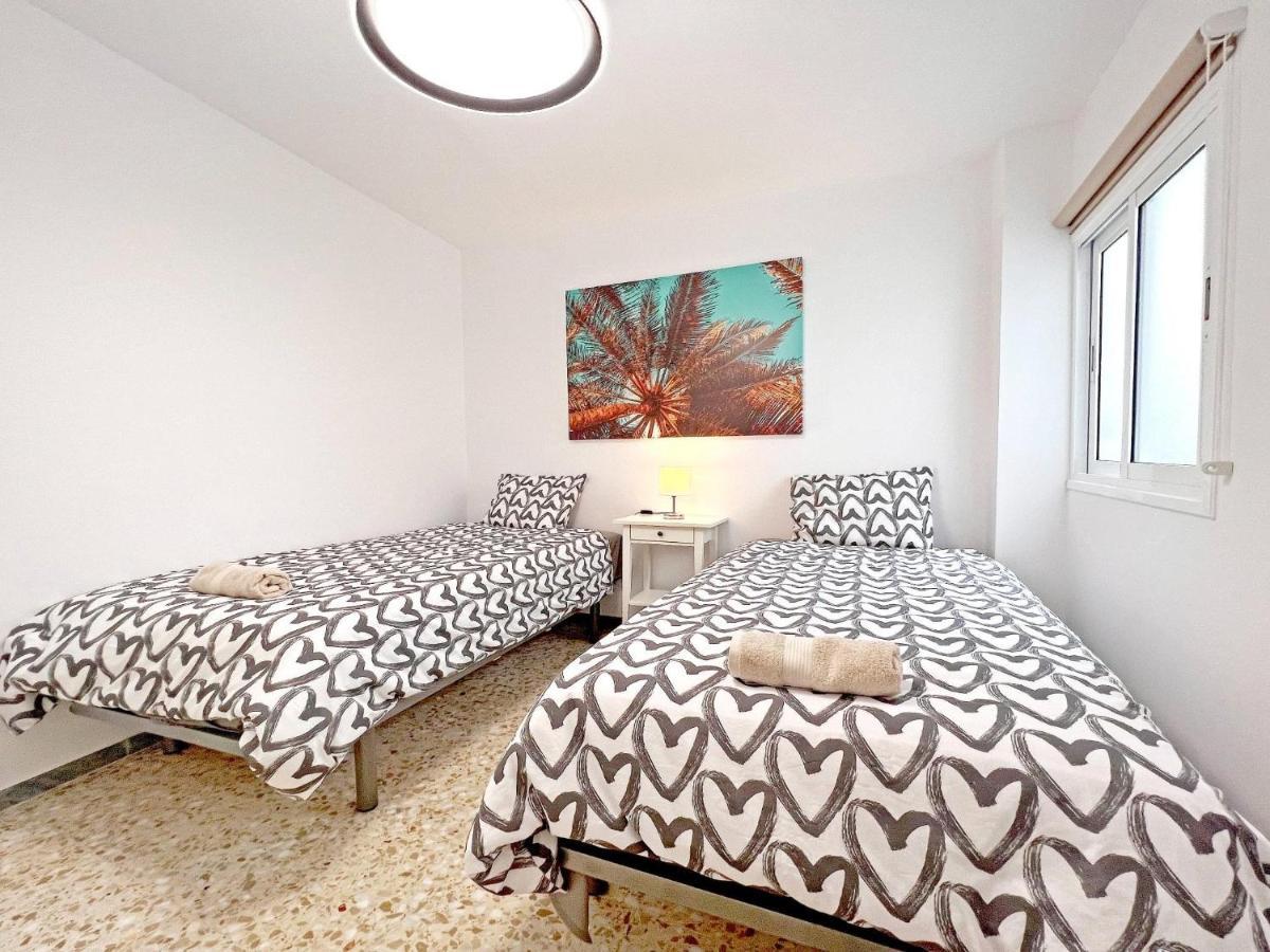 Cozy 2Bedroom Apartments In Los Cristianos Арона Екстериор снимка